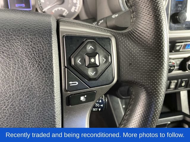 Used 2017 Toyota Tacoma Limited w/ Tow Package AWD/4WD image 17