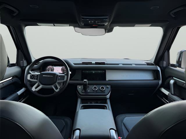 Certified 2024 Land Rover Defender 110 X-Dynamic SE image 13