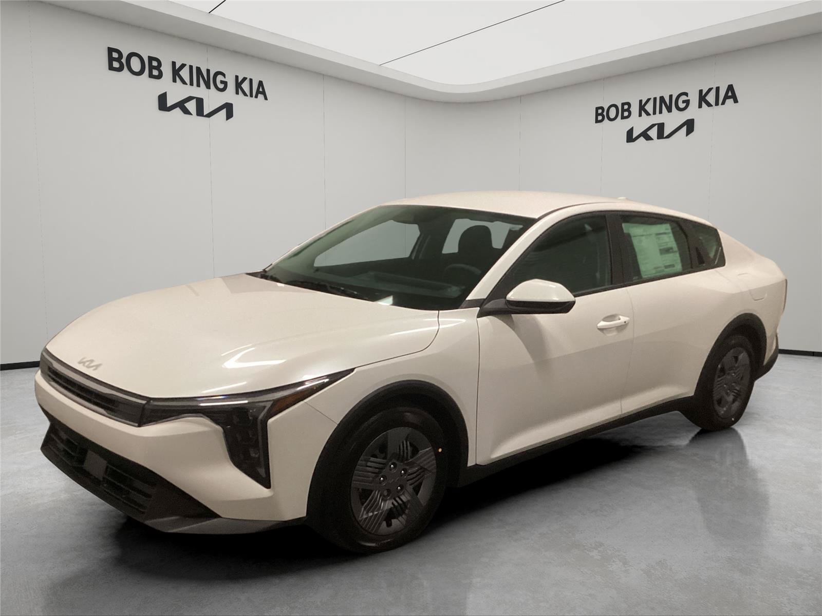 New 2026 Kia K4 FWD image 1