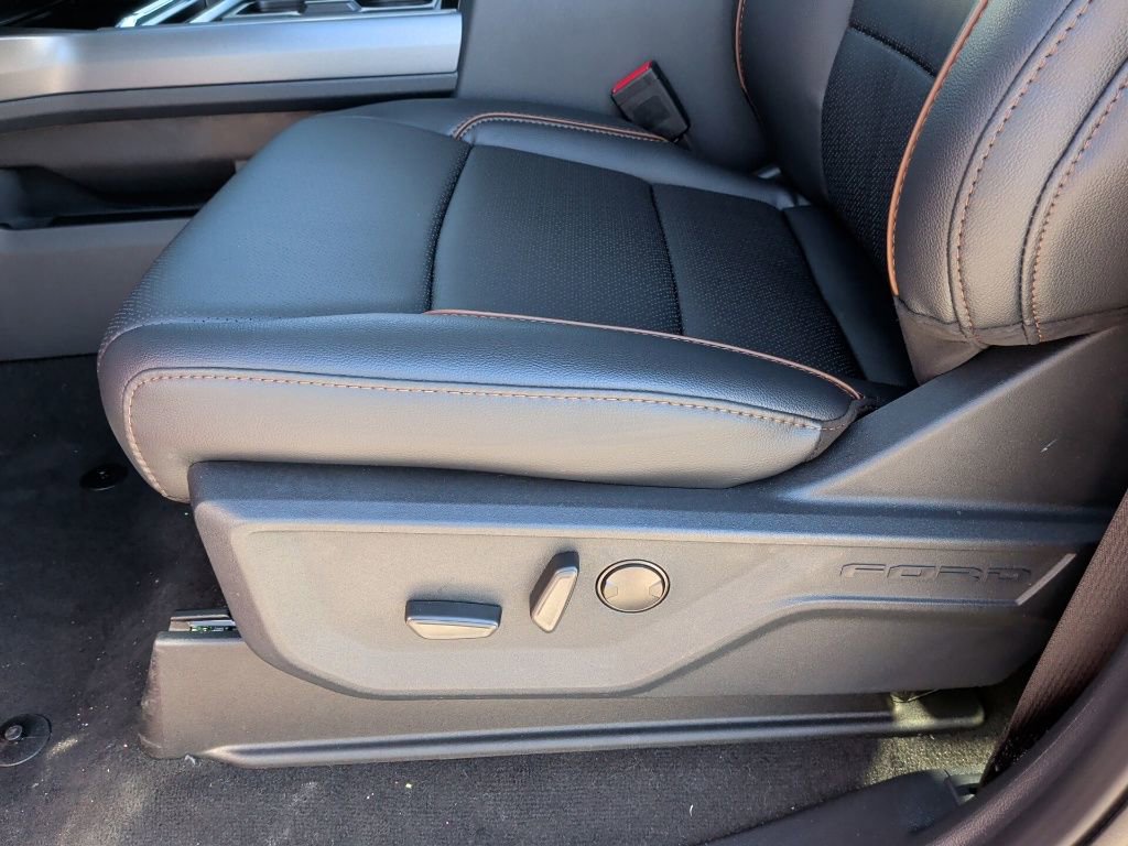 New 2026 Ford F250 Lariat image 14