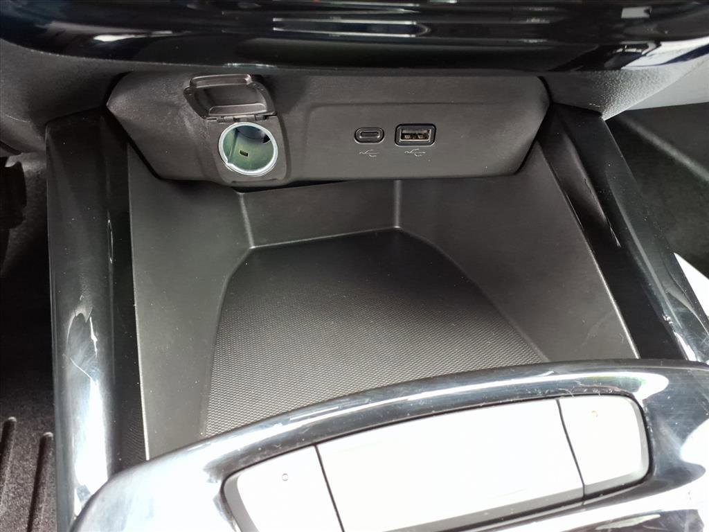 Used 2026 Chevrolet Trax ACTIV w/ Driver Confidence Package FWD image 12