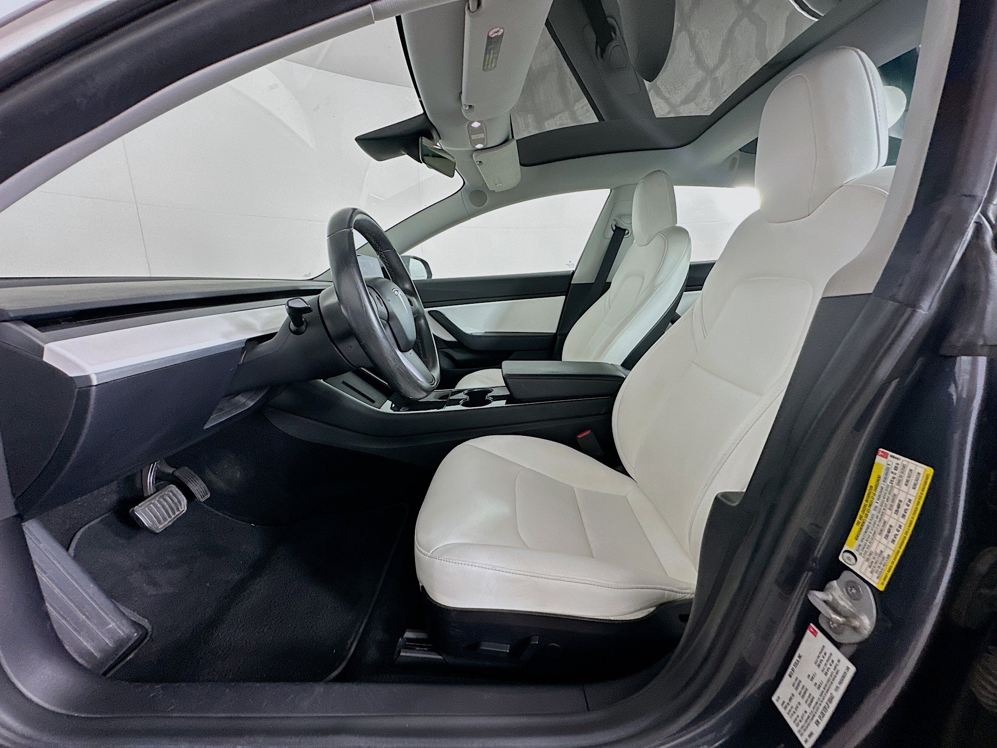 Used 2018 Tesla Model 3 Long Range AWD/4WD image 13