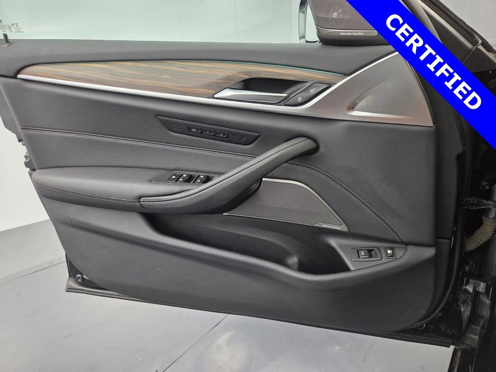 Certified 2023 BMW 530e 530e iPerformance w/ Premium Package image 36