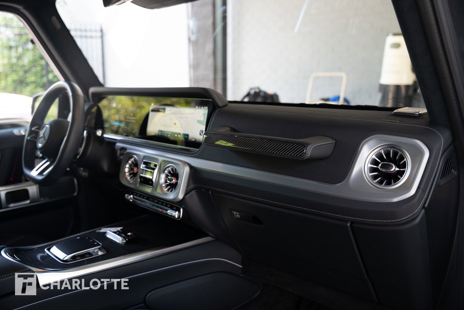 Used 2025 Mercedes-Benz G 63 AMG 4MATIC image 29