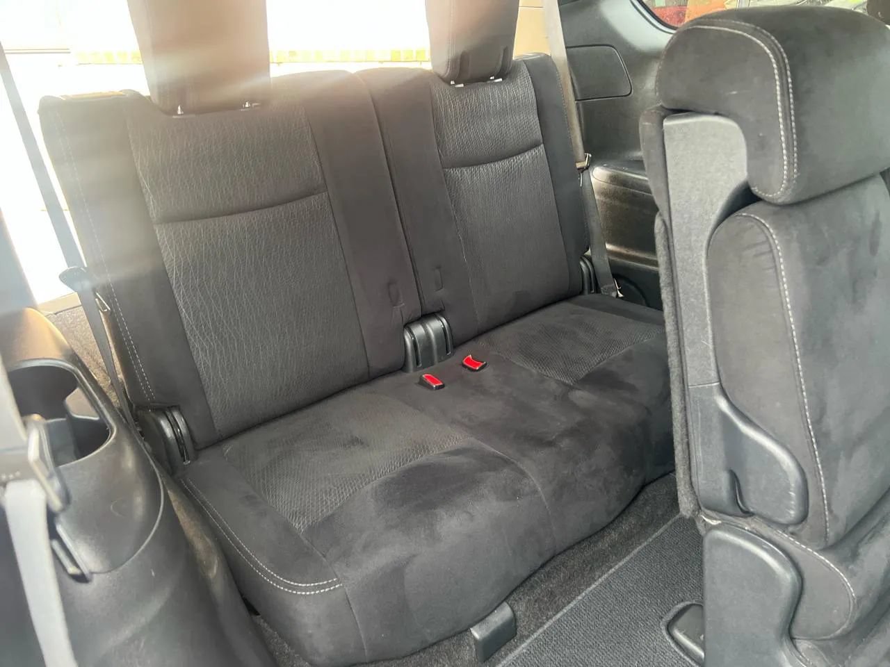 Used 2015 Nissan Pathfinder SV FWD image 28