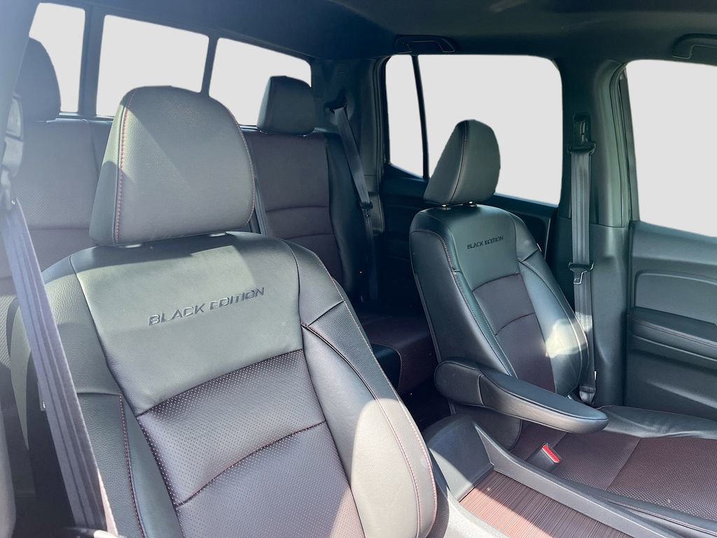 Used 2023 Honda Ridgeline Black Edition image 28