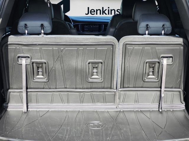 Used 2023 Buick Enclave Essence w/ Trailering Package, 5000 lbs. FWD image 13