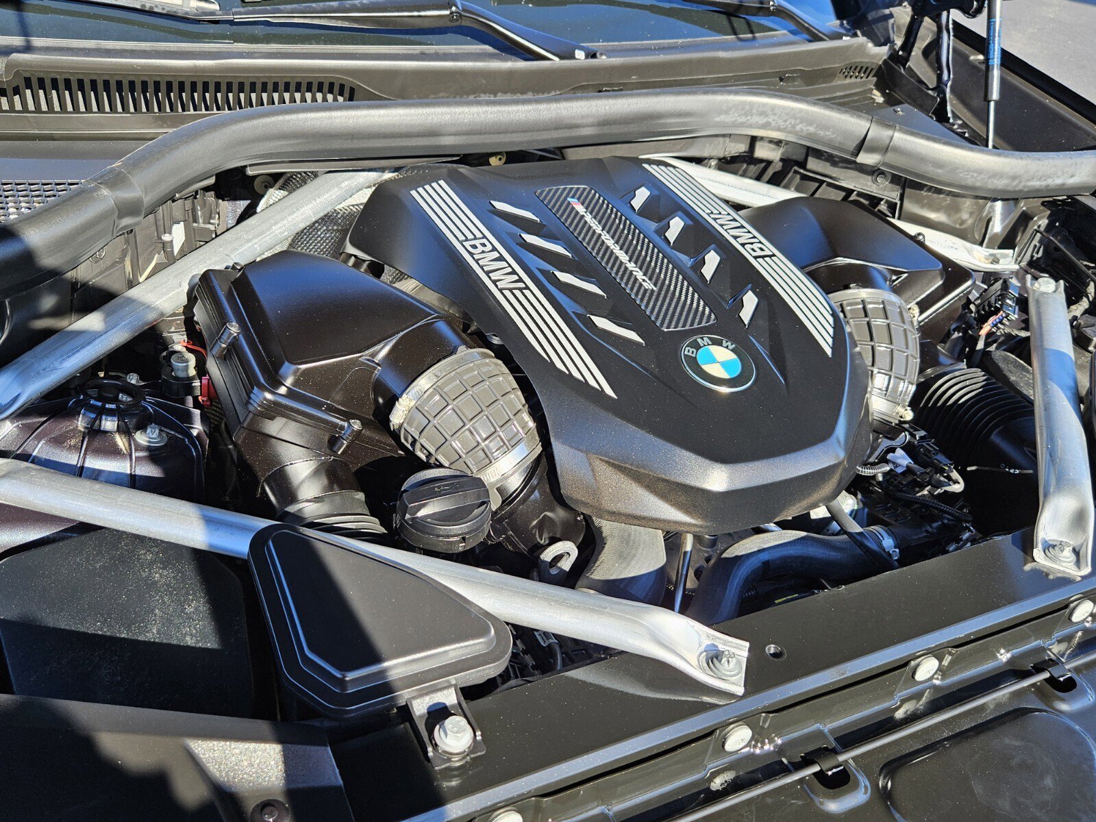 Certified 2022 BMW X5 M50i w/ Premium Package image 28