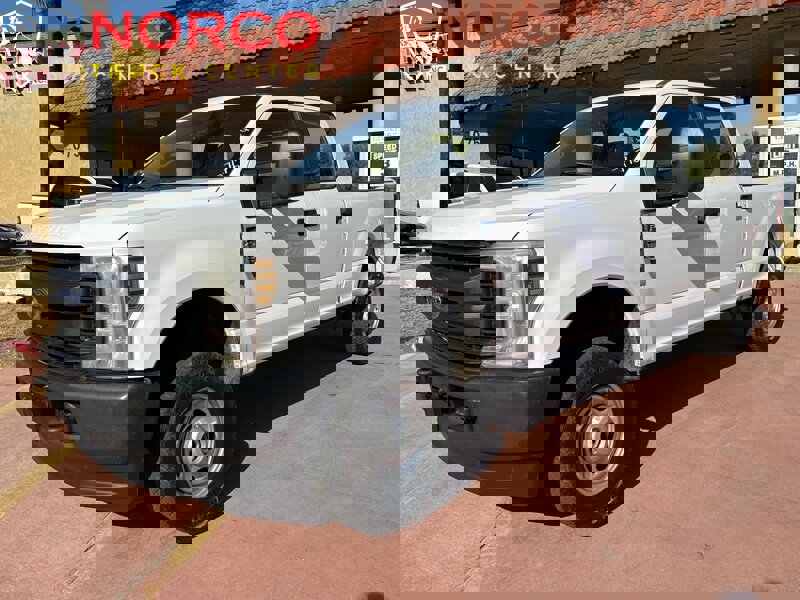 Used 2019 Ford F250 XL image 4