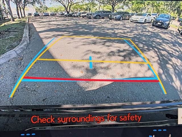 Used 2024 Lexus NX 250 FWD w/ Towing Package (2000 Lbs) image 7