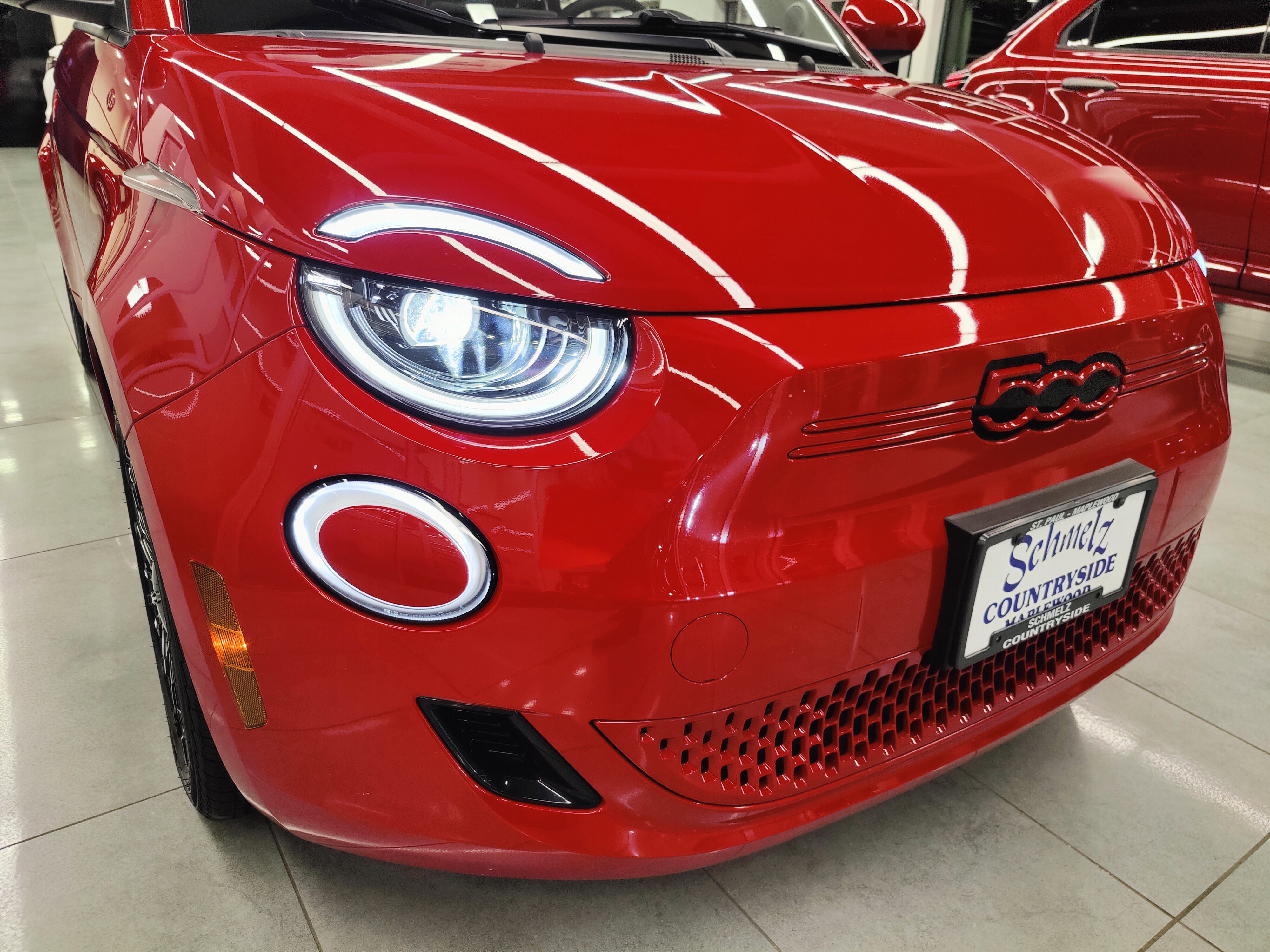 Used 2024 FIAT 500 e (RED) image 4