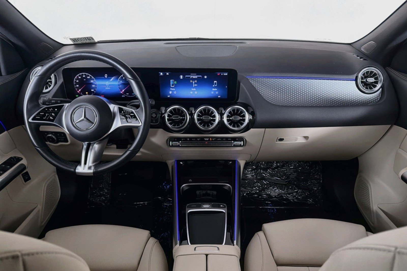 Used 2024 Mercedes-Benz GLA 250 image 4