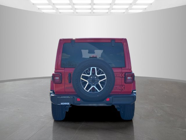 Certified 2025 Jeep Wrangler Unlimited Sahara AWD/4WD image 6