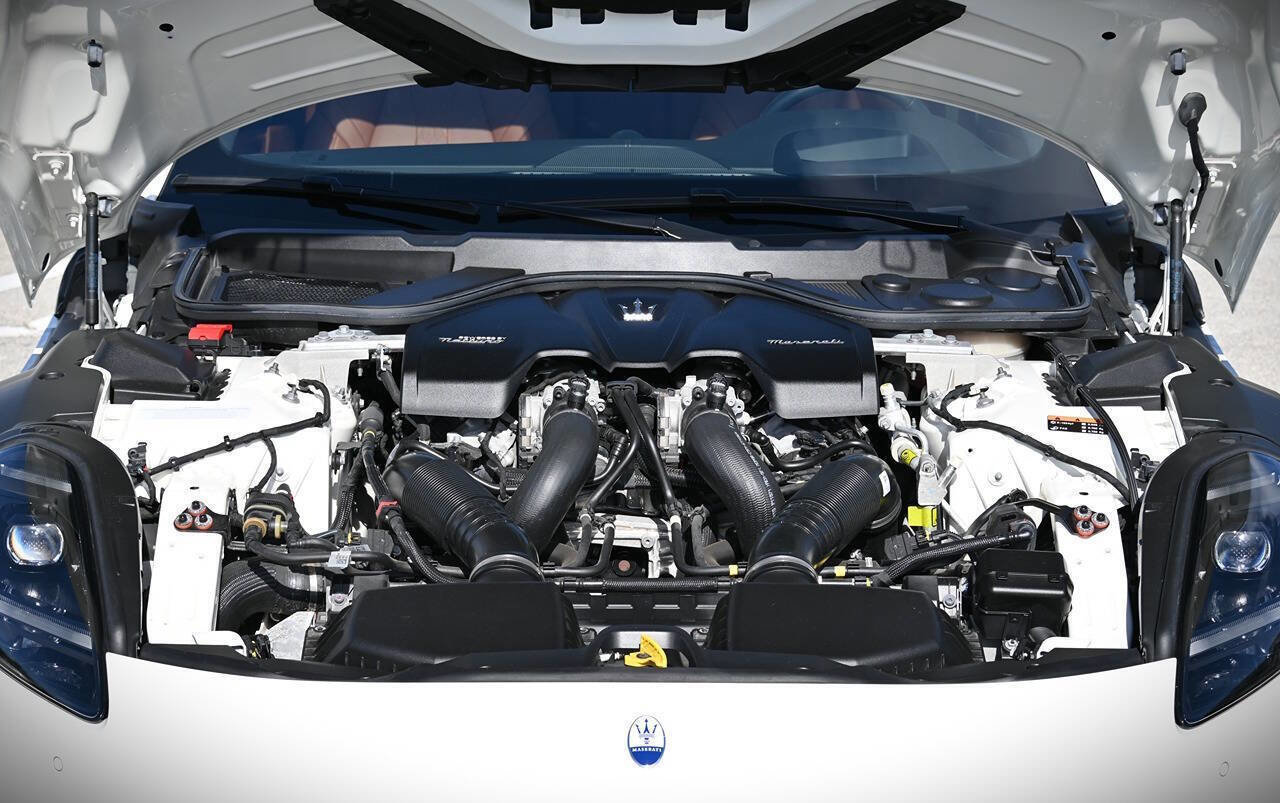 Used 2024 Maserati GranTurismo Modena AWD/4WD image 21