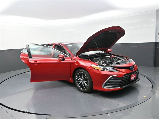 Used 2023 Toyota Camry XLE w/ Navigation Package image 35