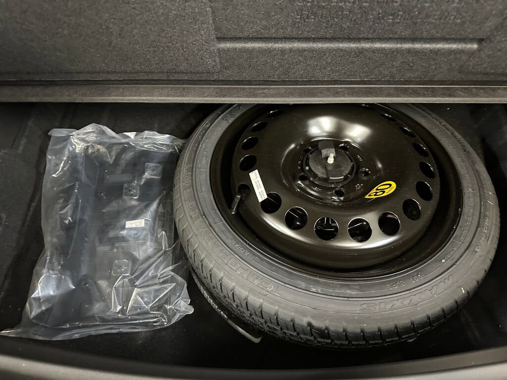 Certified 2023 Buick Encore GX Select w/ Safety Package II image 23