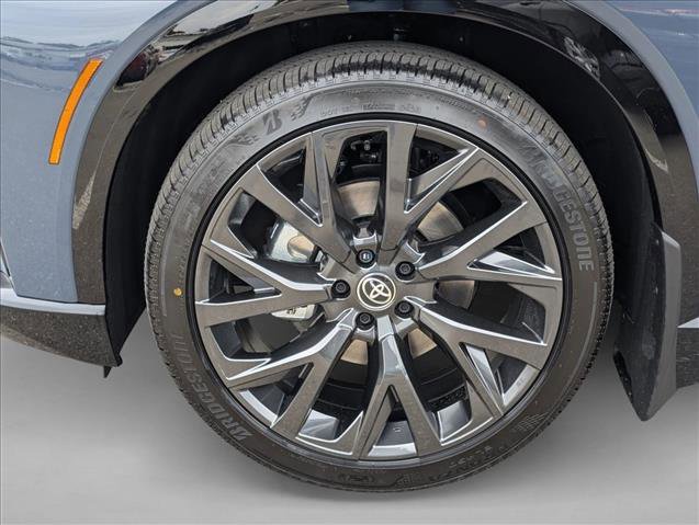 New 2026 Toyota Crown Signia image 10