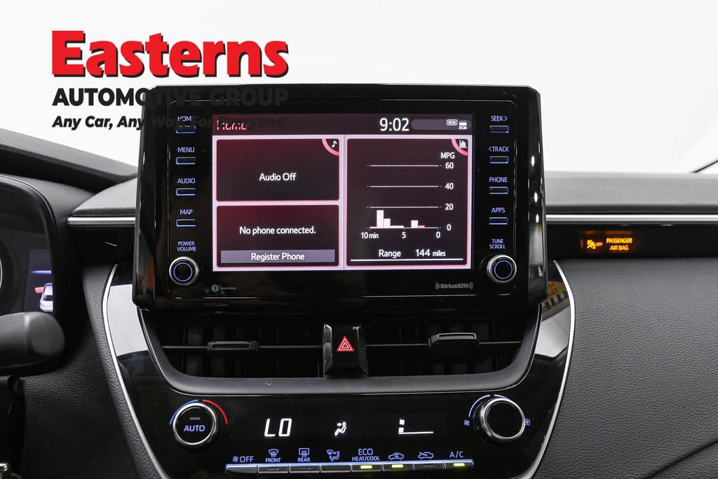Used 2022 Toyota Corolla LE FWD image 11