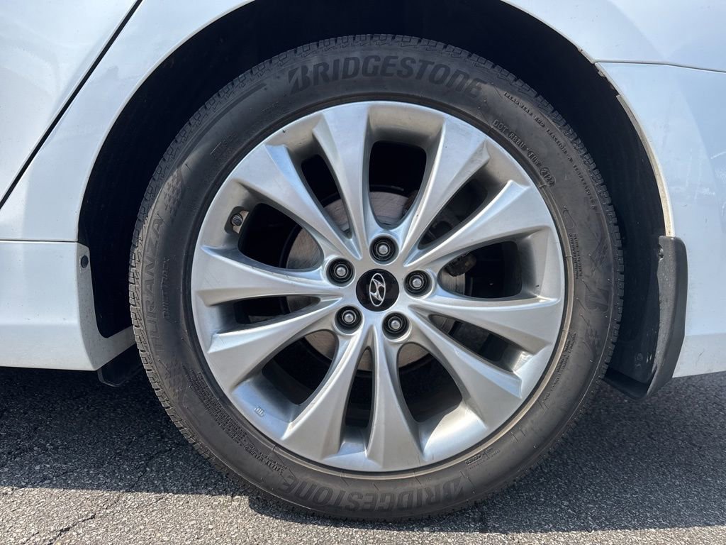Used 2014 Hyundai Azera Limited FWD image 47