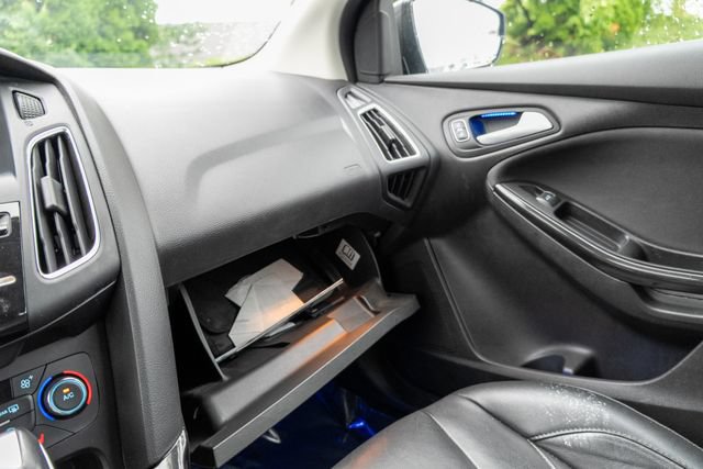 Used 2017 Ford Focus Titanium FWD image 67