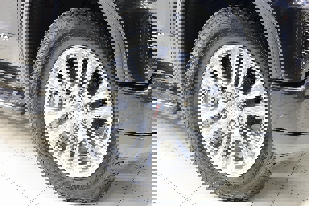 Used 2022 GMC Sierra 1500 Denali image 13