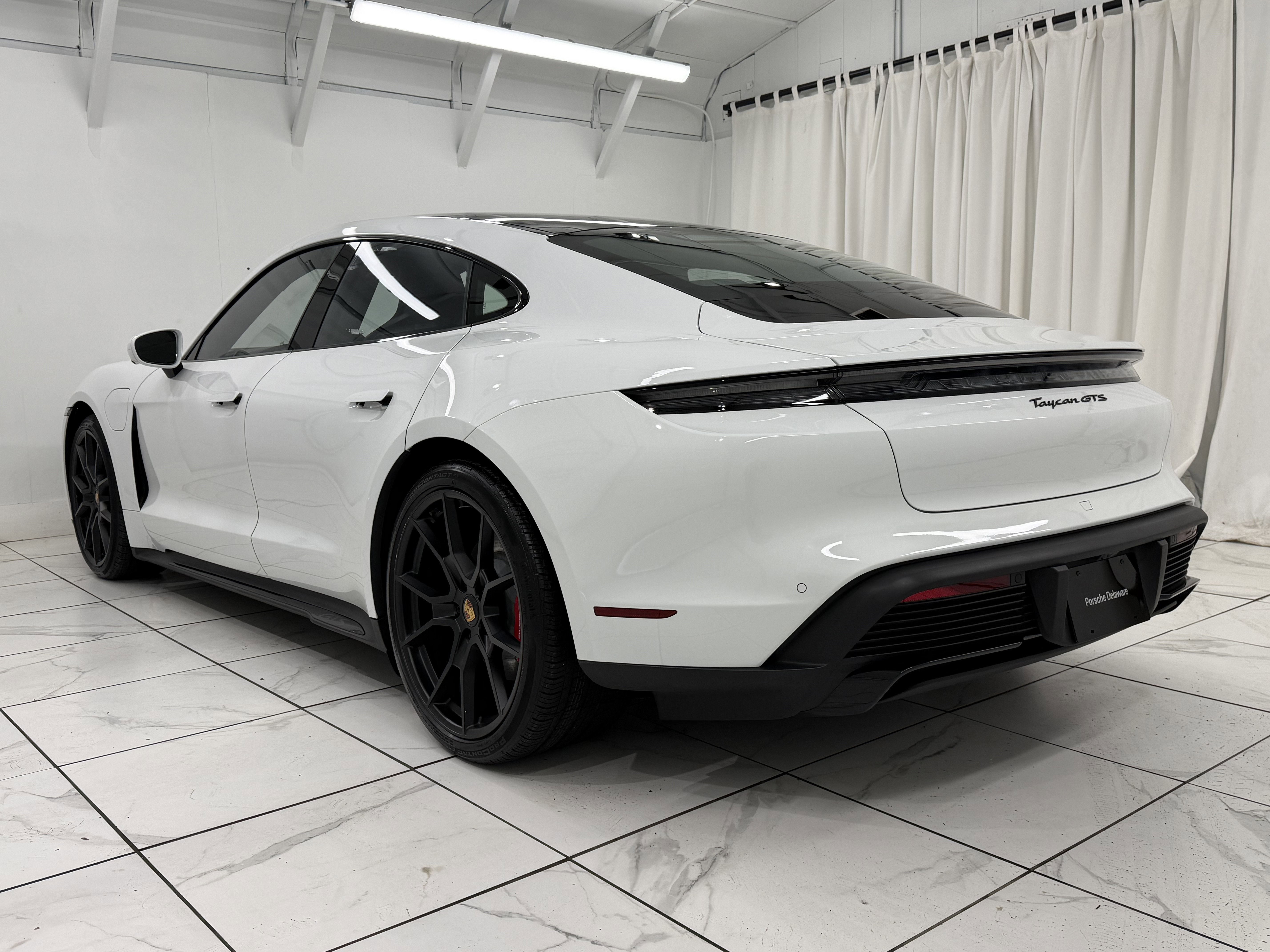 Certified 2024 Porsche Taycan GTS image 3