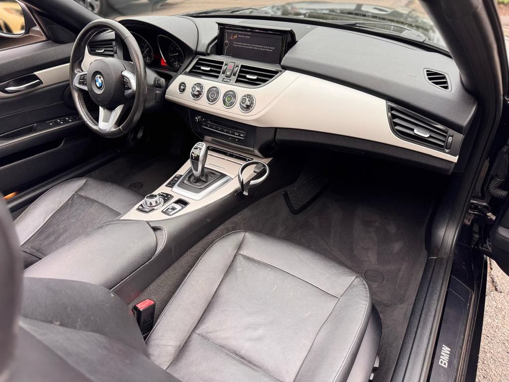 Used 2015 BMW Z4 sDrive28i RWD image 22