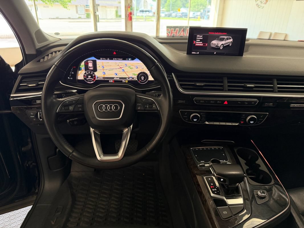 Used 2018 Audi Q7 3.0T Prestige AWD/4WD image 20