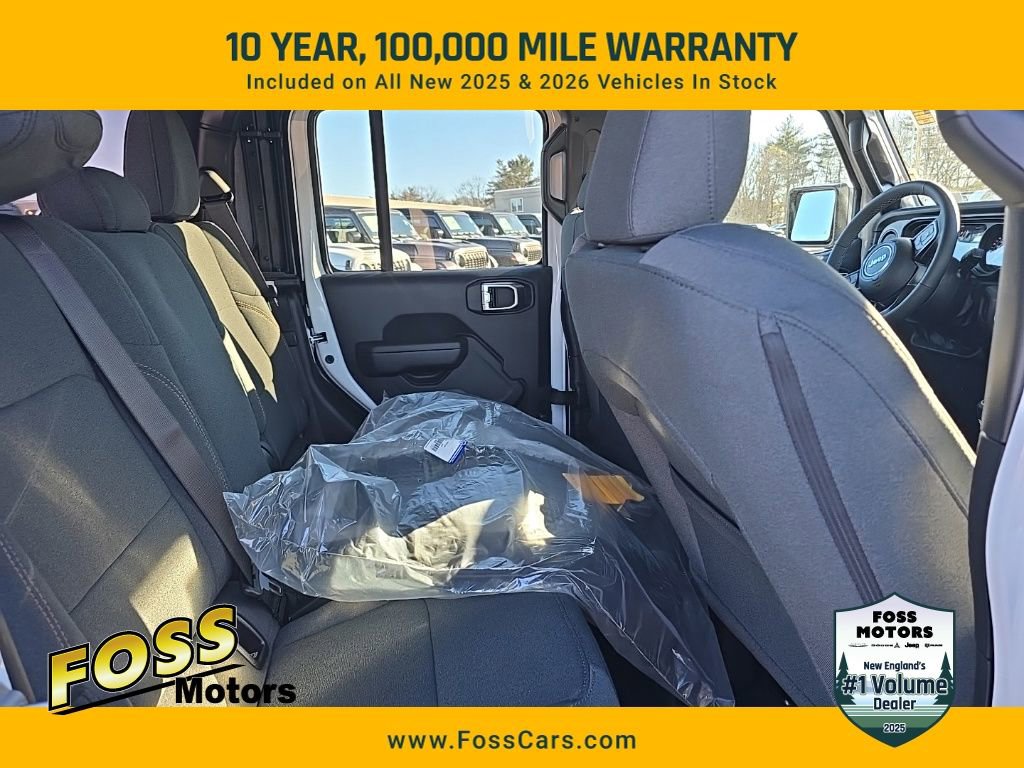 New 2026 Jeep Gladiator Sport AWD/4WD image 13