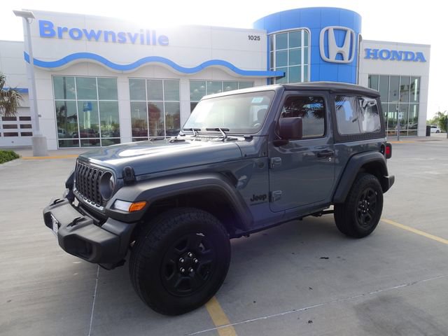 Used 2025 Jeep Wrangler Sport AWD/4WD image 1