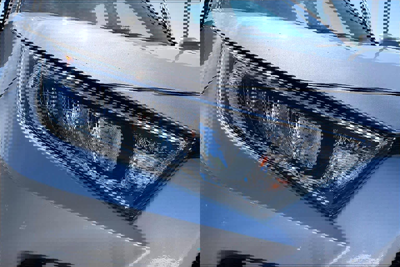 Used 2021 Toyota RAV4 XLE Premium FWD image 27