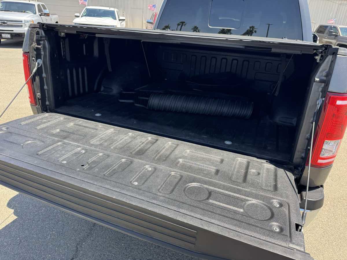 Used 2017 Ford F150 XLT w/ Equipment Group 302A Luxury image 20