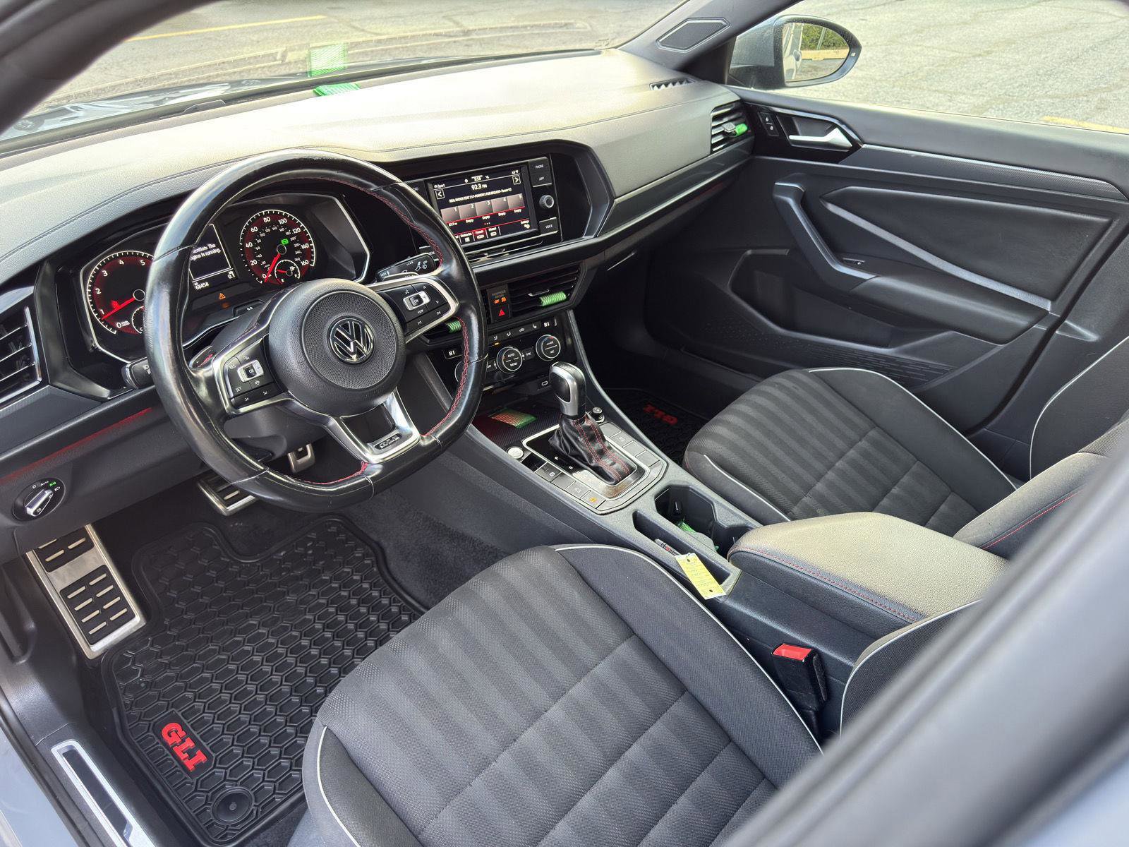 Used 2021 Volkswagen Jetta GLI FWD image 20