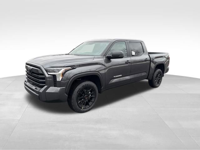 New 2026 Toyota Tundra SR5