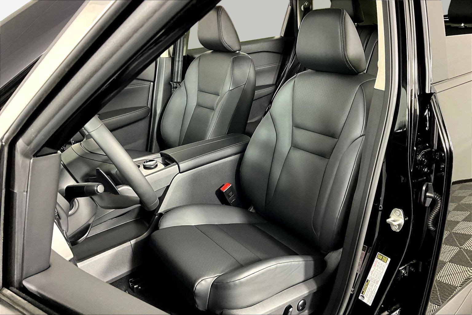 New 2026 Nissan Rogue Dark Armor AWD/4WD image 17