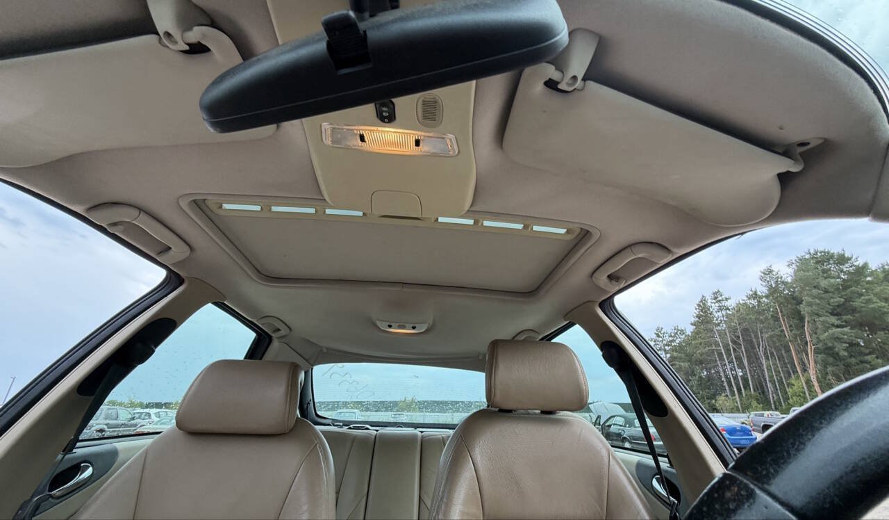 Used 2002 Saab 9-3 SE FWD image 32