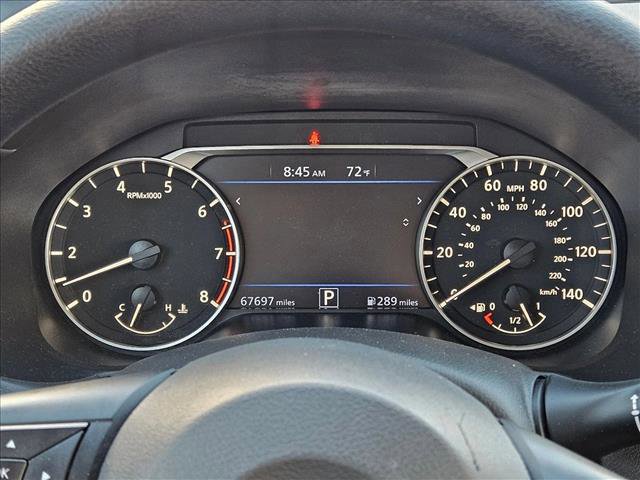 Used 2024 Nissan Altima 2.5 SV FWD image 11