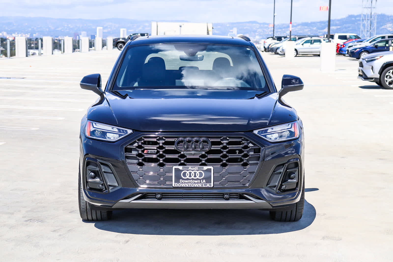 Used 2024 Audi SQ5 Premium Plus w/ Premium Plus Package image 2