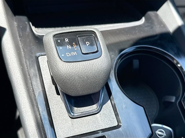 Used 2023 Nissan Rogue SV AWD/4WD image 23