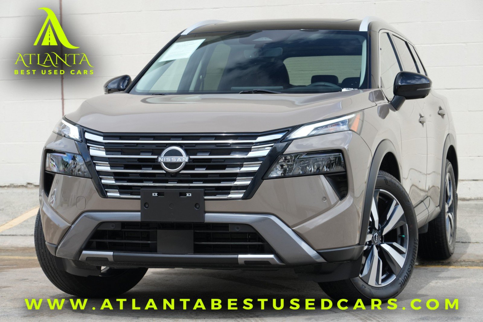 Used 2024 Nissan Rogue SL w/ SL Premium Package FWD image 1
