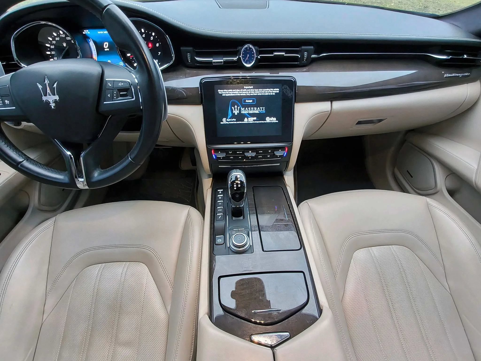 Used 2017 Maserati Quattroporte GTS GranLusso RWD image 24