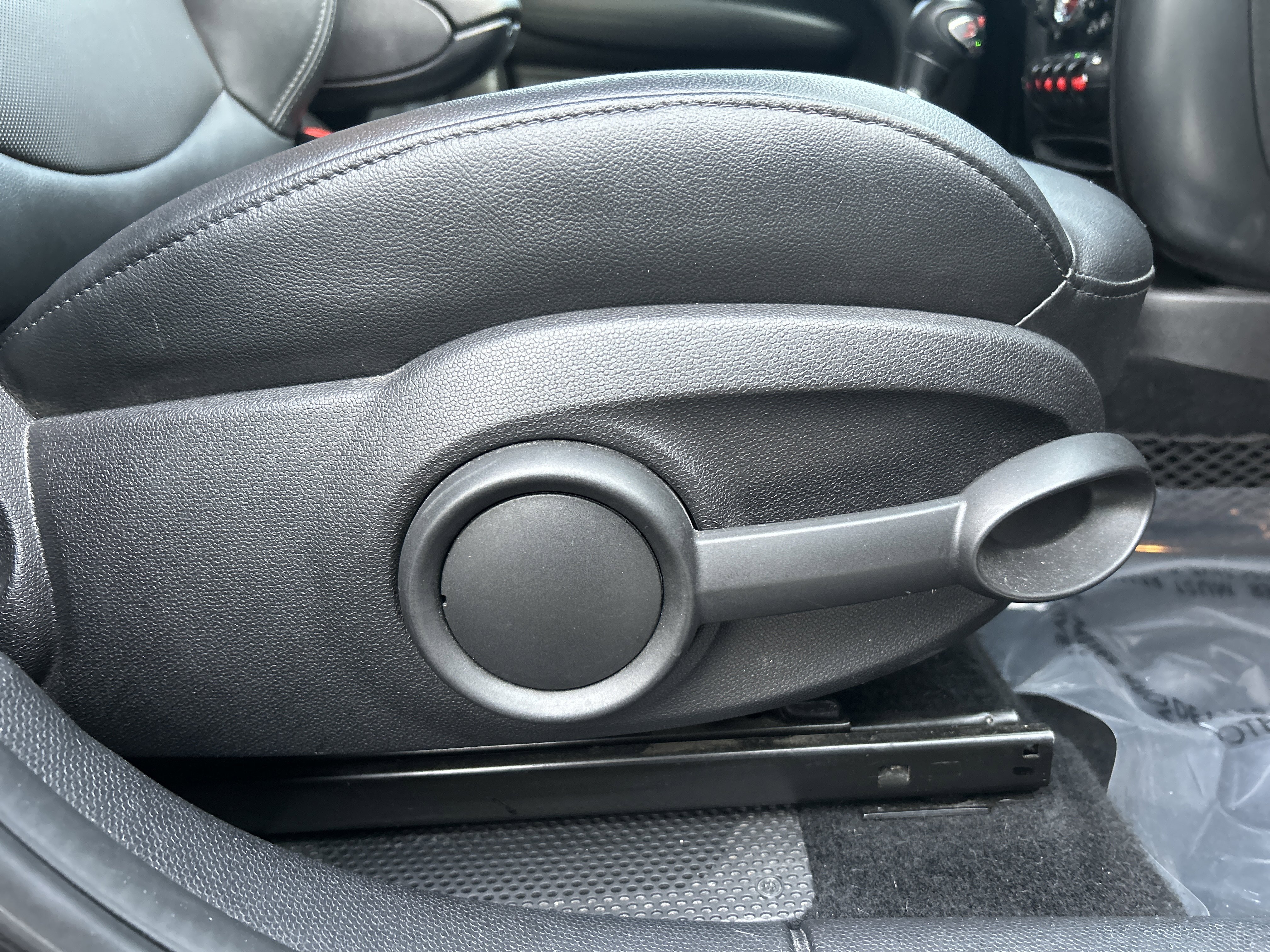 Used 2016 MINI Cooper Countryman S image 29