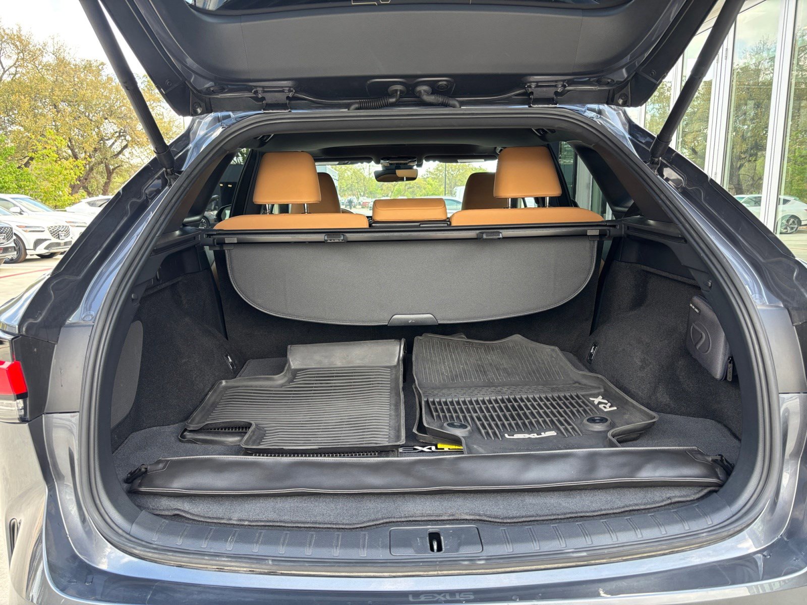 Used 2024 Lexus RX 350 Premium w/ Accessory Package (Z1) image 16