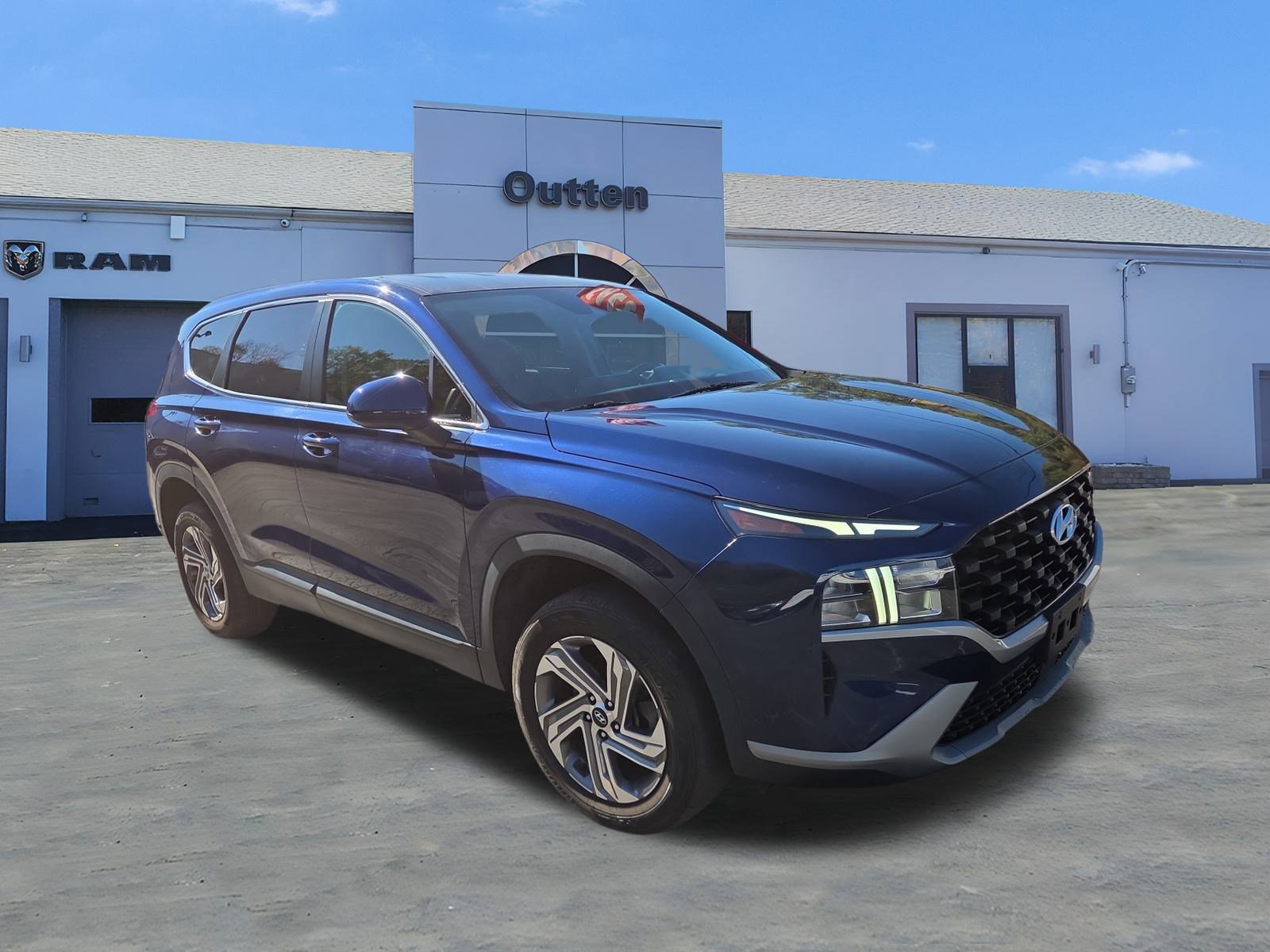 Used 2023 Hyundai Santa Fe SE w/ Cargo Package