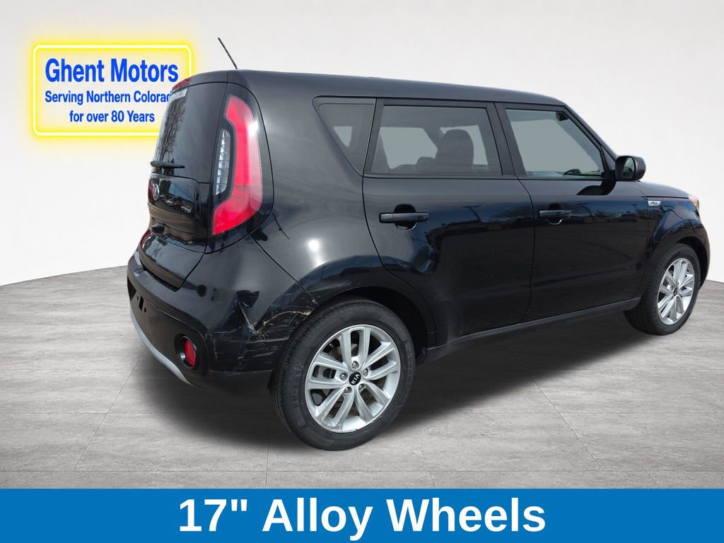 Used 2017 Kia Soul + FWD image 6
