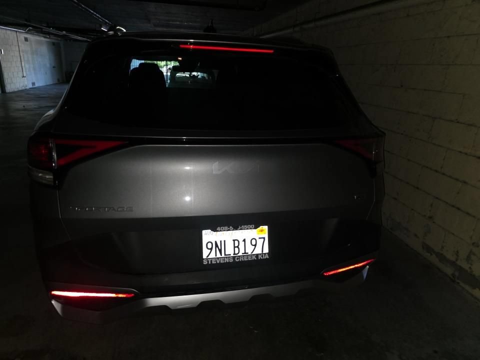 Certified 2024 Kia Sportage EX AWD/4WD image 4