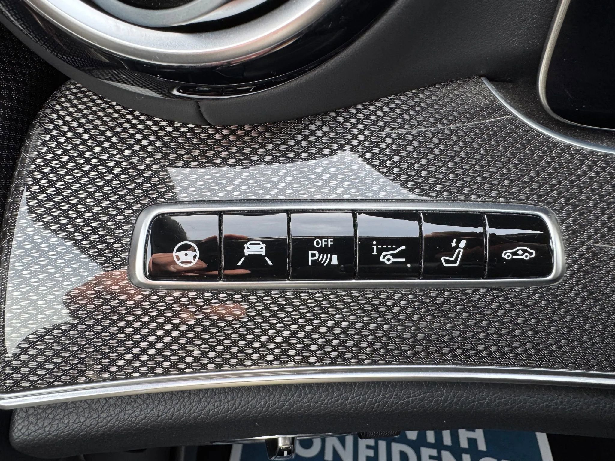 Used 2018 Mercedes-Benz E 63 AMG S image 25