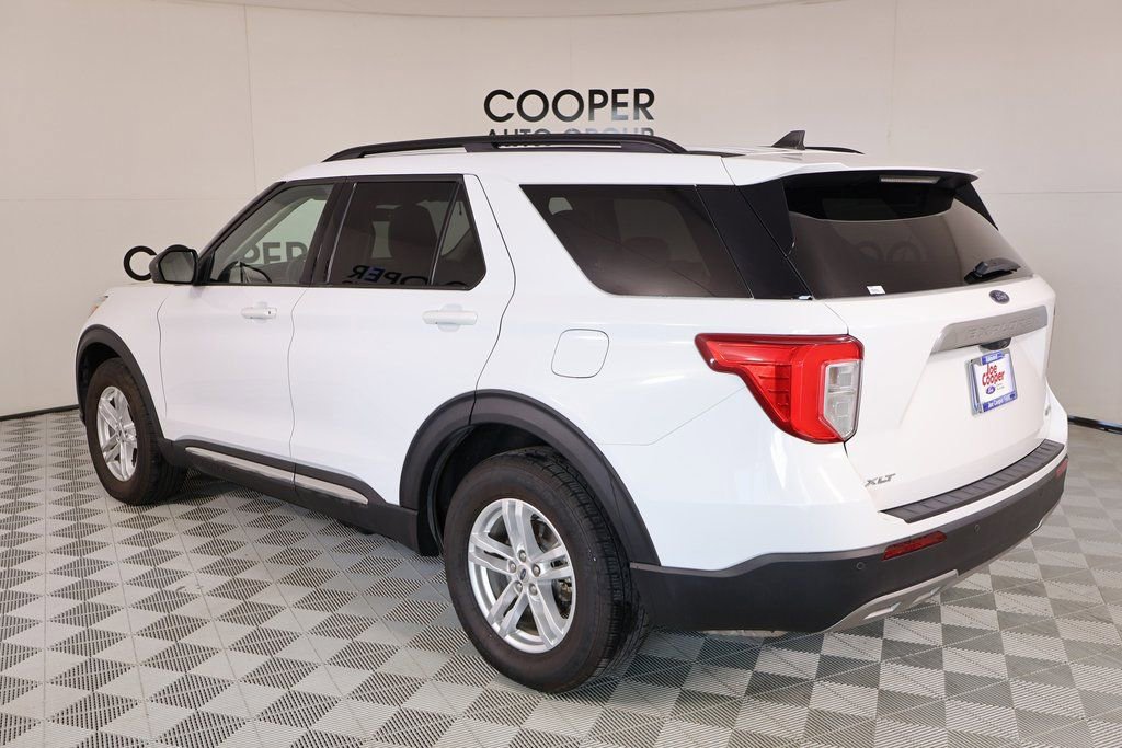 Used 2023 Ford Explorer XLT w/ Equipment Group 202A image 23