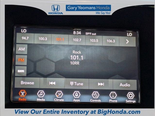 Used 2019 Jeep Grand Cherokee Laredo image 21