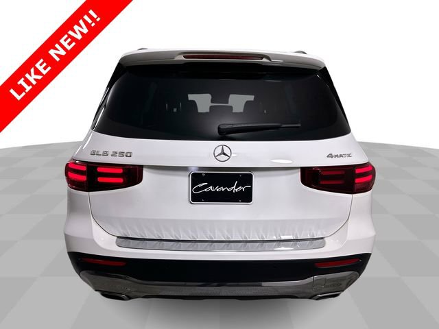 Used 2024 Mercedes-Benz GLB 250 4MATIC image 7